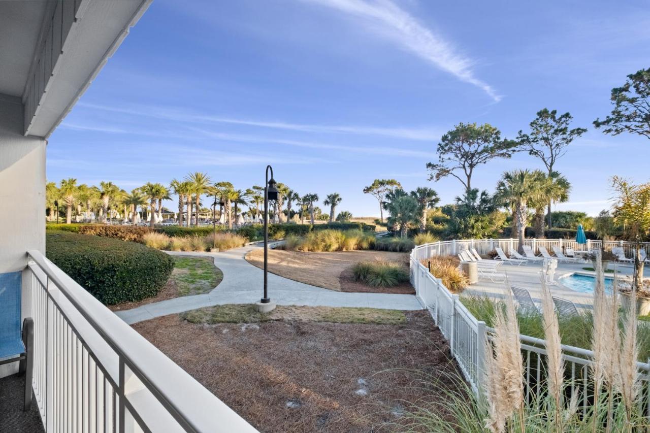 Ocean Dunes Villas #111, Beach Condo In Coligny Beach, 43 S Forest Beach Dr, Hilton Head Sc, Oceanfront Condo, Heated Pool, By Vacation Rental Hhi Hilton Head Island Exterior foto