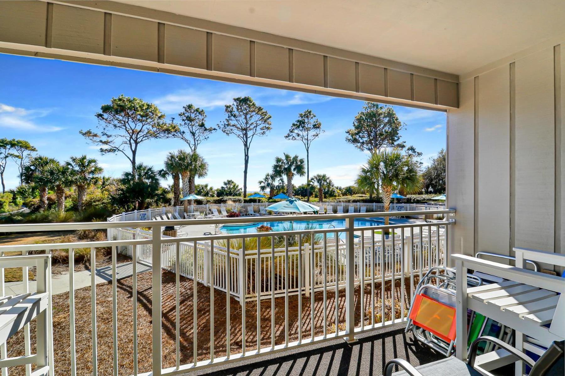 Ocean Dunes Villas #111, Beach Condo In Coligny Beach, 43 S Forest Beach Dr, Hilton Head Sc, Oceanfront Condo, Heated Pool, By Vacation Rental Hhi Hilton Head Island Exterior foto